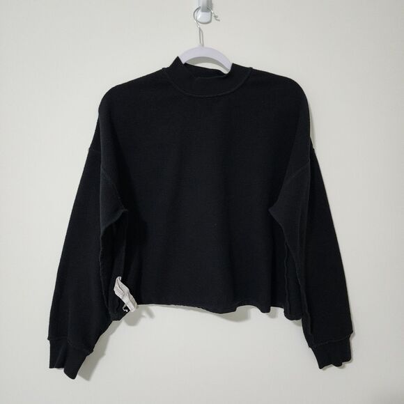 Forever 21 Kodak Womens Graphic Print Cropped Sweatshirt Black Fleece Size 1X - Picture 3 of 11